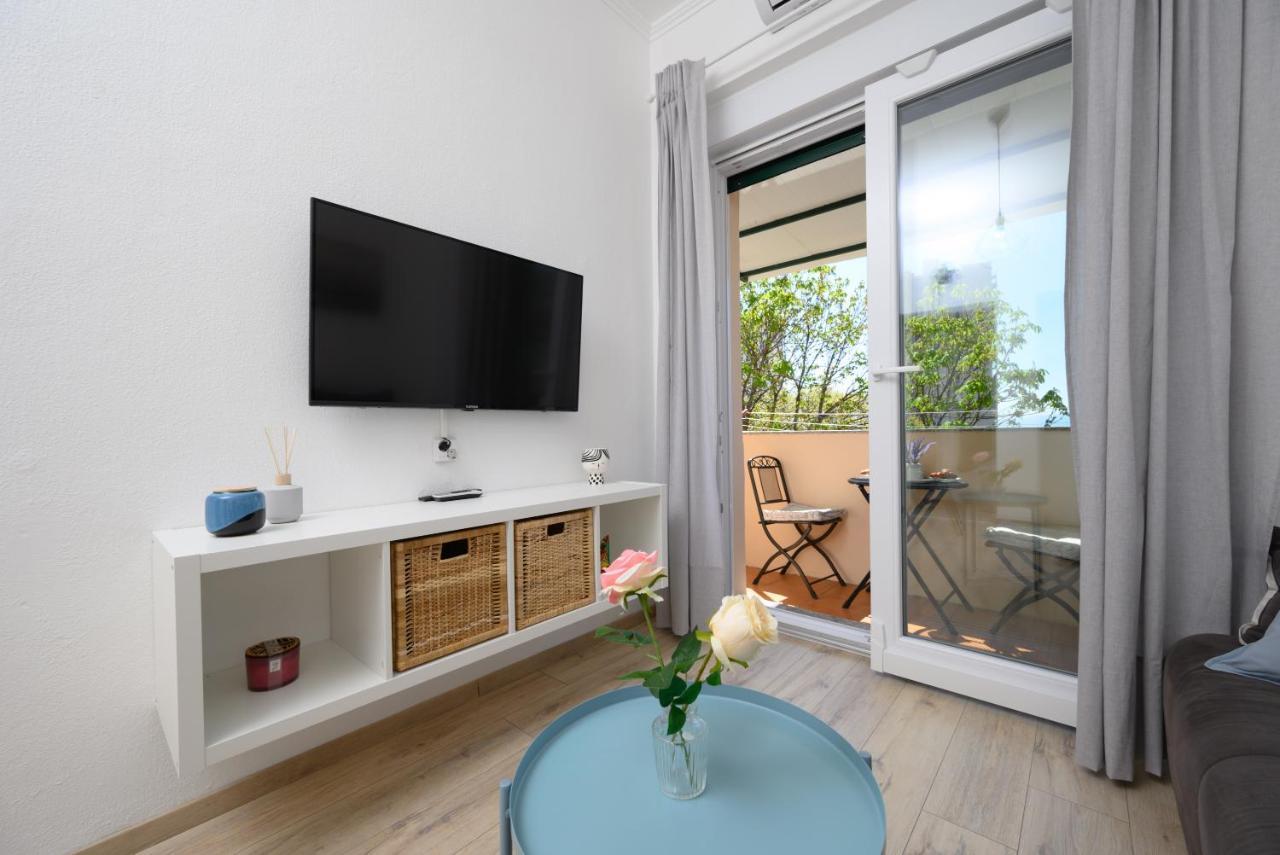 Apartment Terrazzo リエカ エクステリア 写真