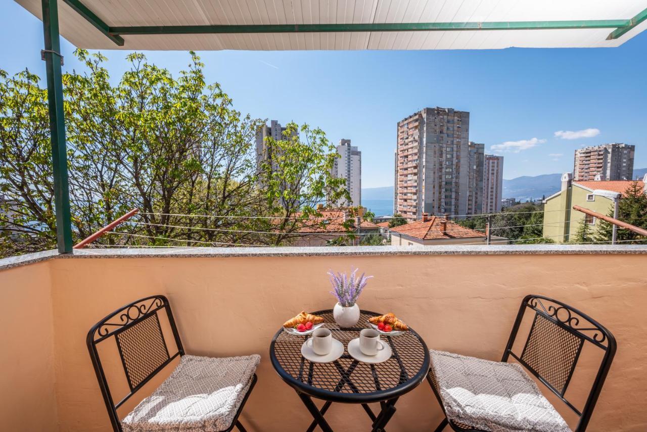 Apartment Terrazzo リエカ エクステリア 写真